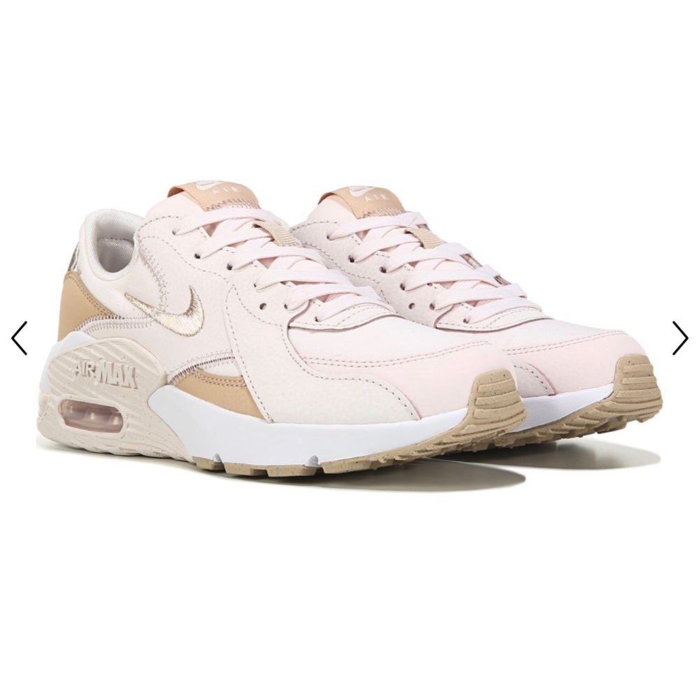 Women's Air Max Excee Sneaker (8.5)